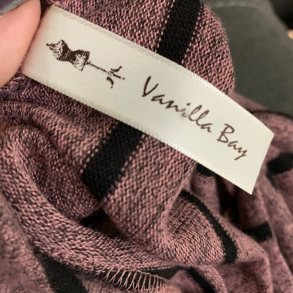 Vanilla Bay Elbow Patch Sweater Size Small - Picture 5 of 6